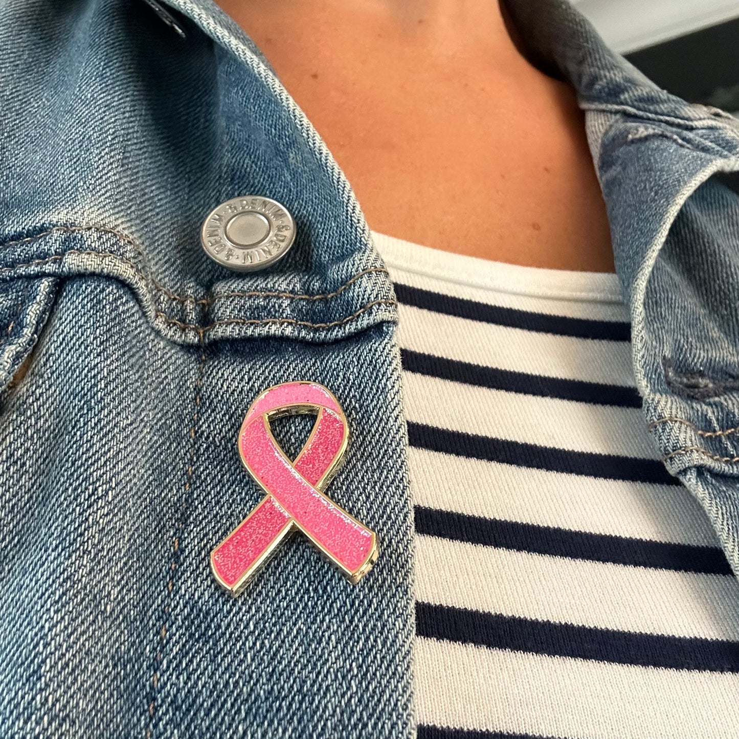 Pin's RUBAN ROSE PAILLETÉ- Cancer du sein