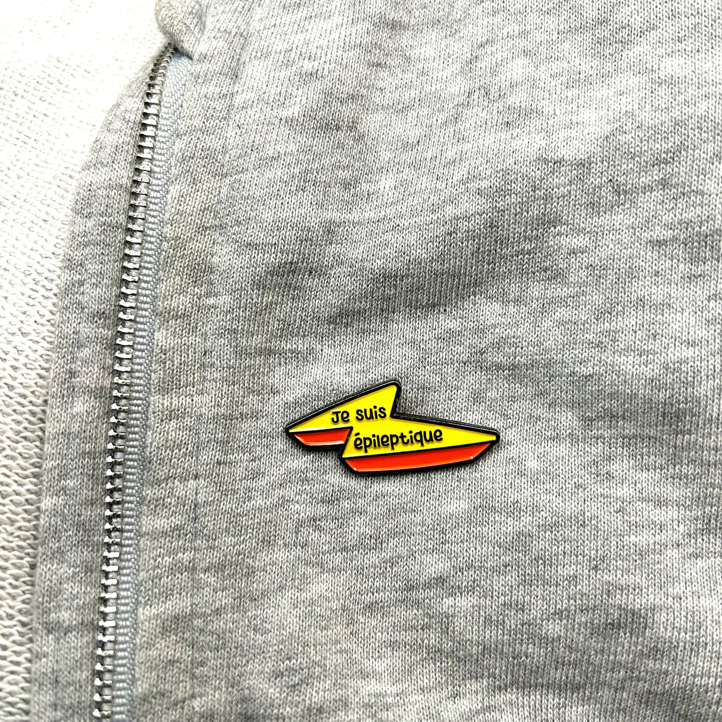 Pin's JE SUIS EPILEPTIQUE
