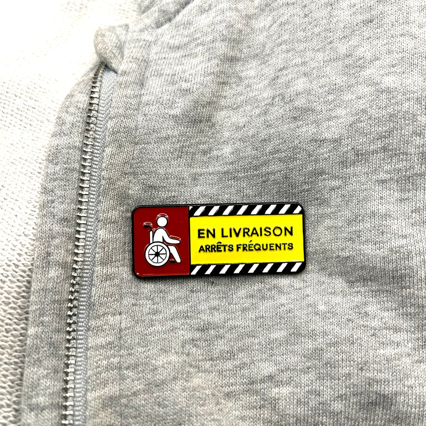 Pin's EN LIVRAISON - ARRETS FREQUENTS